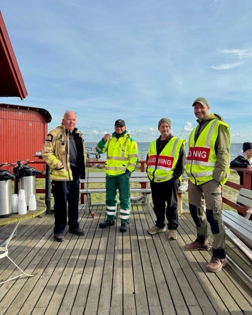 Sjuk och räddningspersonal på plats under loppet.